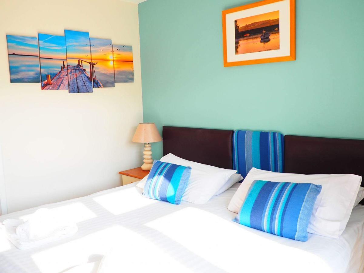 Sun Bay Hotel 킹스브리지 외부 사진